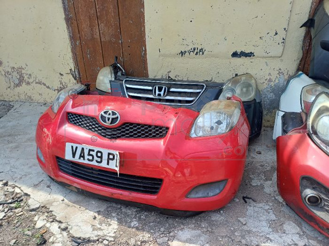 TOYOTA VITZ/YARIS 2010 FRONTCUT