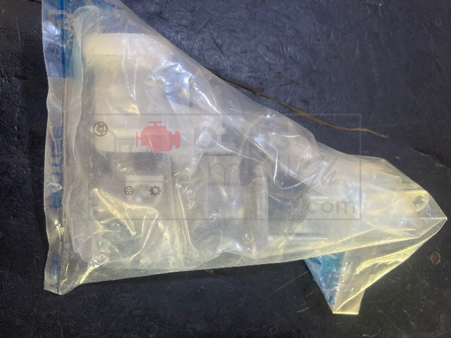 Nissan Hardbody Top clutch pot