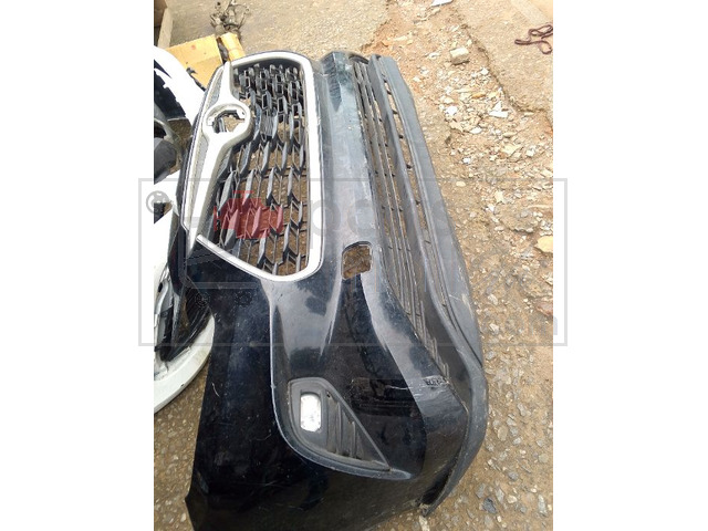 2020 Toyota Highlander Front bumper