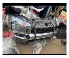 Mitsubishi Outlander Front cut