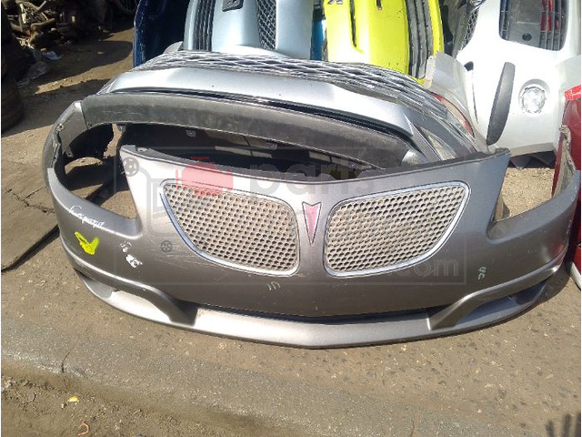 2006 Pontiac Vibe Front bumper