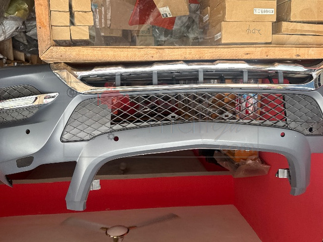 Mercedes-Benz GLE front bumper