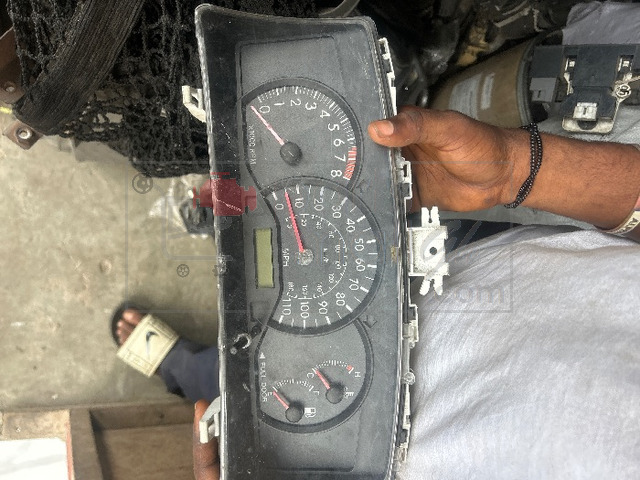 Toyota Corolla 2005-2008 meterboard