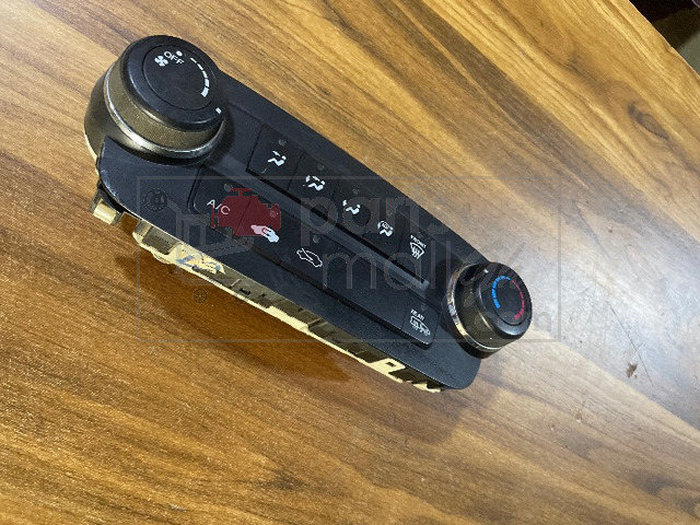 Honda air condition controls