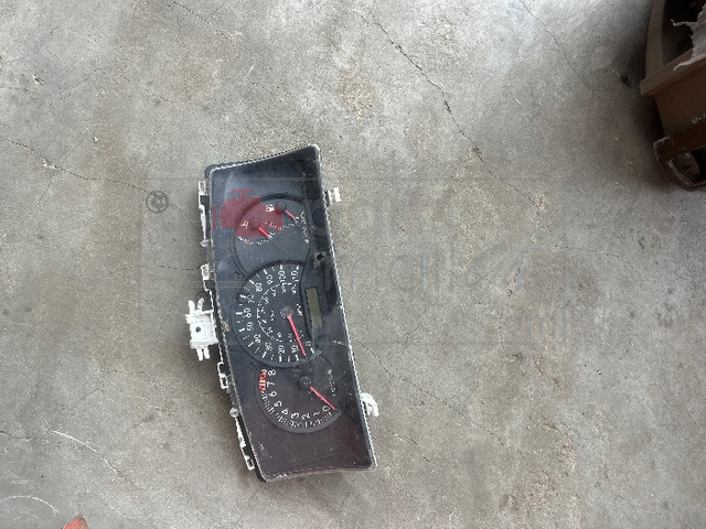 Toyota Corolla 2005-2008 meterboard