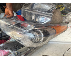 Hyundi veloster headlight