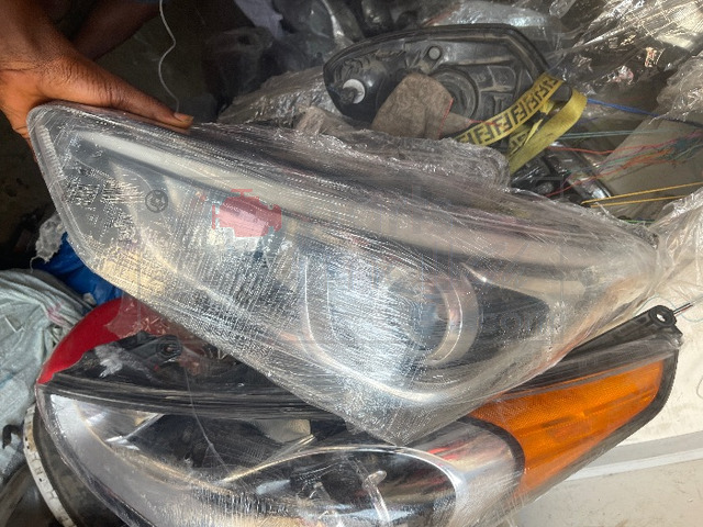 2017 Hyundai santafe headlight