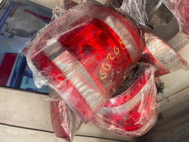 2008 Ford Escape Tail light