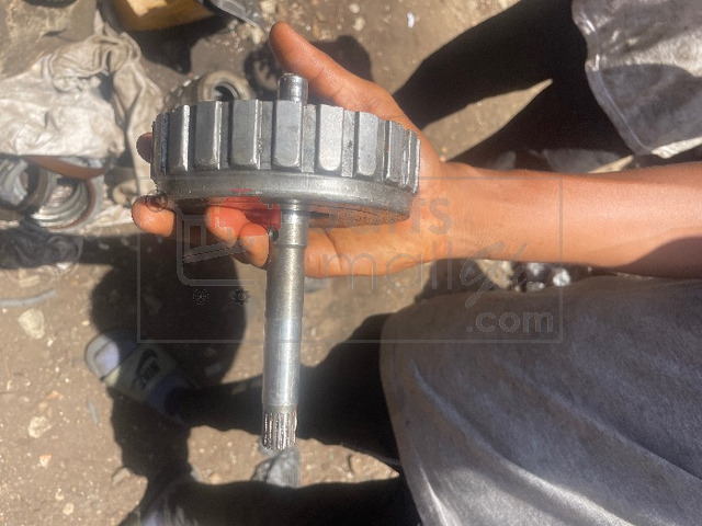 Toyota vitz drive clutch