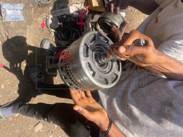 Nissan pathfinder drive clutch