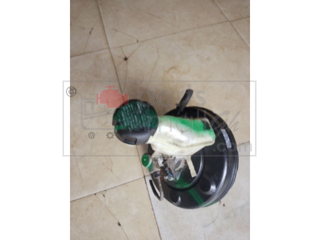 Honda Civic brake Master Cylinder and booster