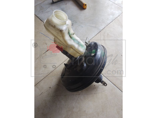 2009 Toyota Master Cylinder and booster