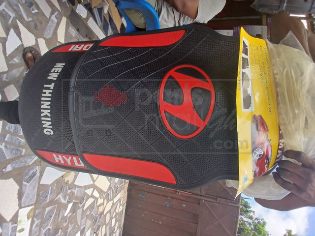 Car floor mats