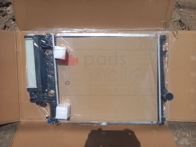 BMW, Mercedes, Benz, Sprinter radiator [Water] Tank