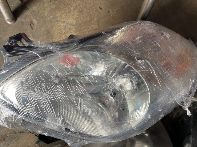 Toyota Vitz 2010 Headlight