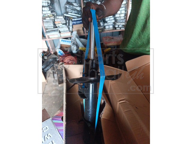 Kia k5 Shock Absorbers