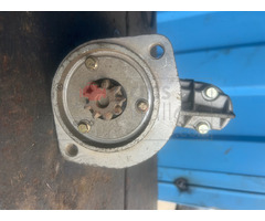 Nissan hardbody starter