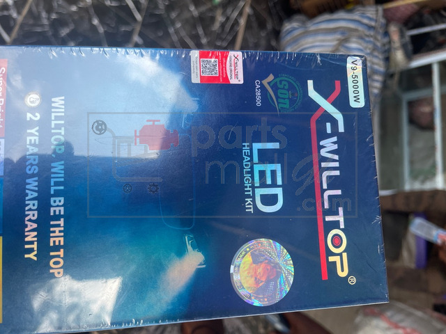 Halogen Headlight Bulb