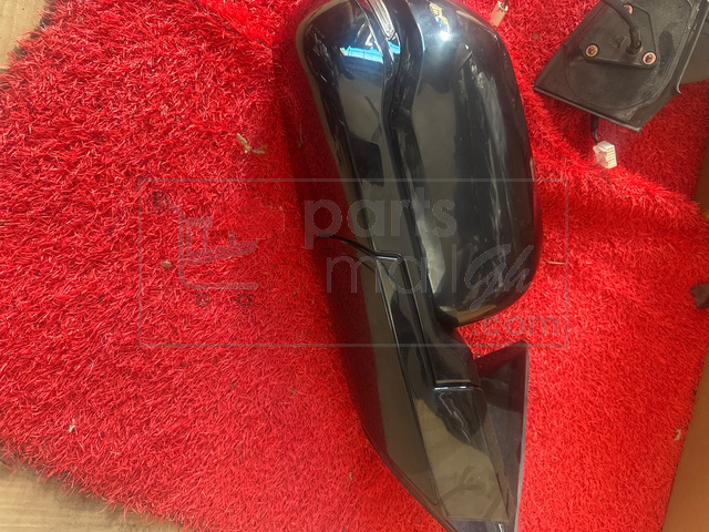 2023 Toyota Tundra side mirrors