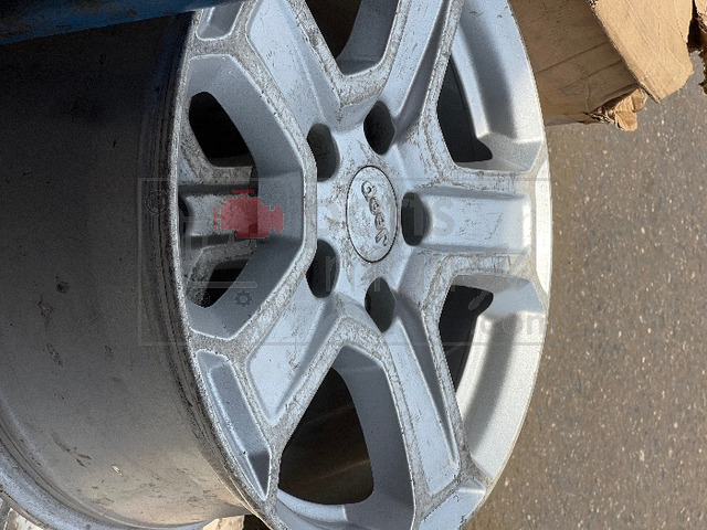 Jeep rim