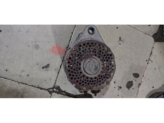 Alternator for heavy duty cars