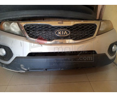 KIA front cut