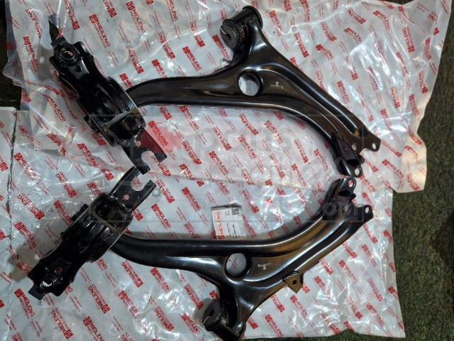RDX Acura lower arm
