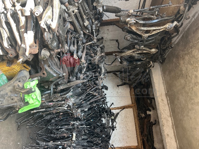 Hydraulic steering racks